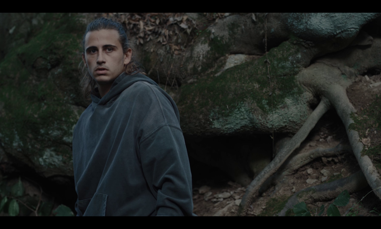 GLUMAČKA RAPSODIJA U SERIJI "ZVAĆEŠ SE VARVARA" Kako biti srećan u sopstvenom životu i ne vući sa sobom... (FOTO)