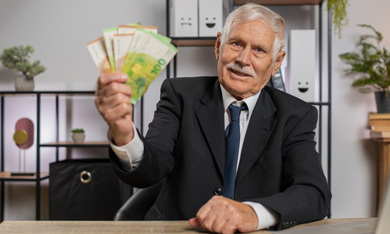 MILIONER (79) OBJAVIO OGLAS ZA ŽENU! Evo kako mora da izgleda, a jedan horoskopski znak je strogo zabranjen (FOTO)