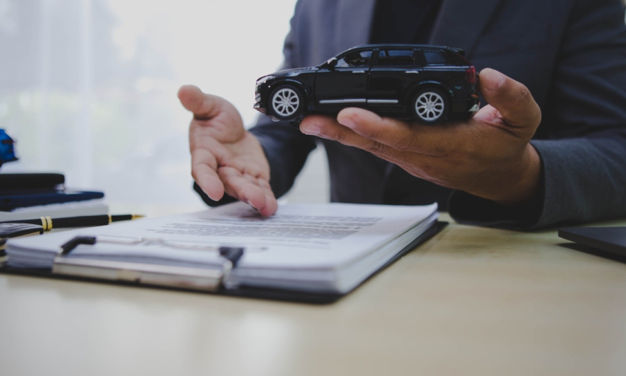 DA LI IMATE PRAVO NA OLAKŠICE PRI UVOZU AUTOMOBILA KAO INVALIDSKI PENZIONER? Evo šta kaže Fond PIO