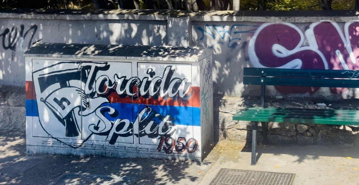 MISLILI DA SU DELIJE, A U STVARI SE HRVATI MEĐUSOBNO MAKLJALI! Otrkrivena istina navijačke sačekuše