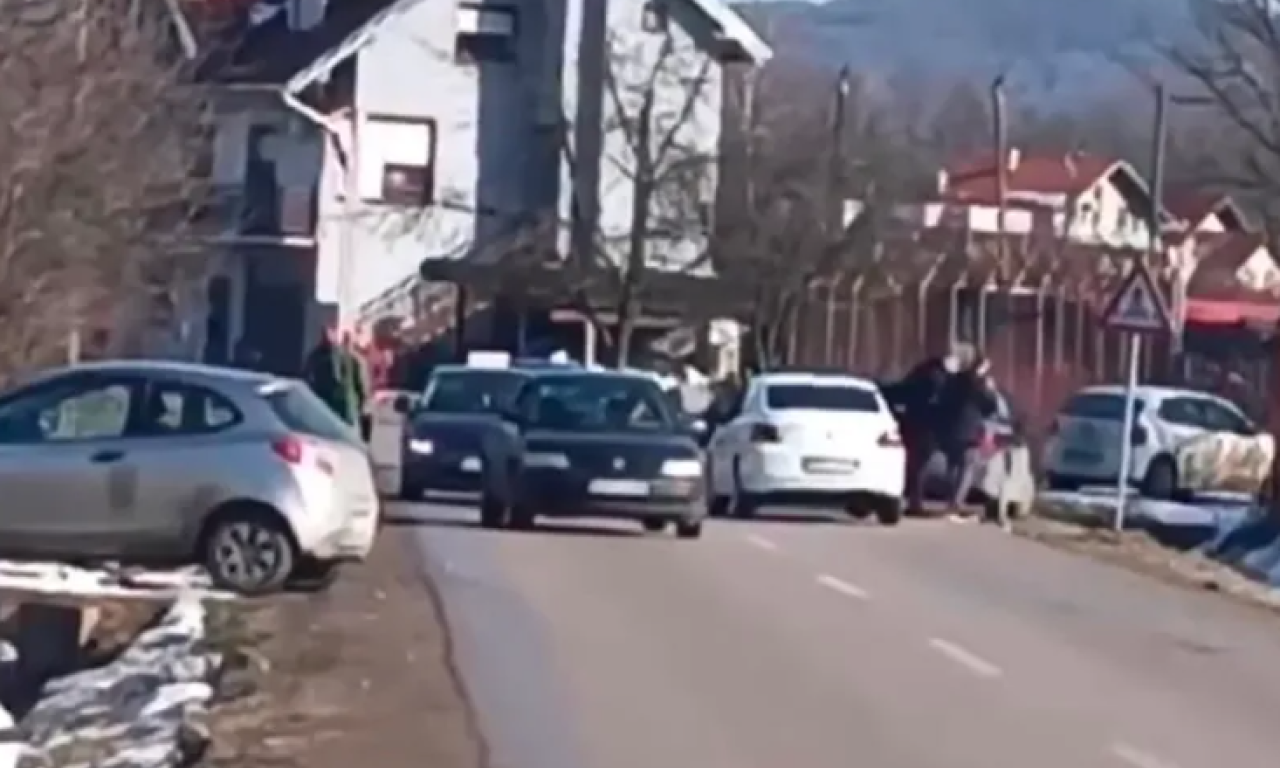 OVDE JE TORCIDA NAPRAVILA SAČEKUŠU ZA DELIJE: Isplivao snimak mesta gde je brutalno napadnuta grupa navijača Zvezde