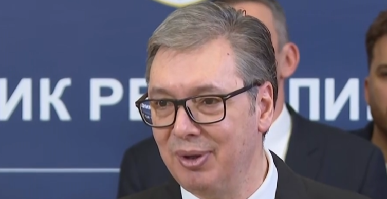 NOVO LICE VELIKE DRENOVE: Vučić na otvaranju najmodernije škole u čast Dobrice Ćosića