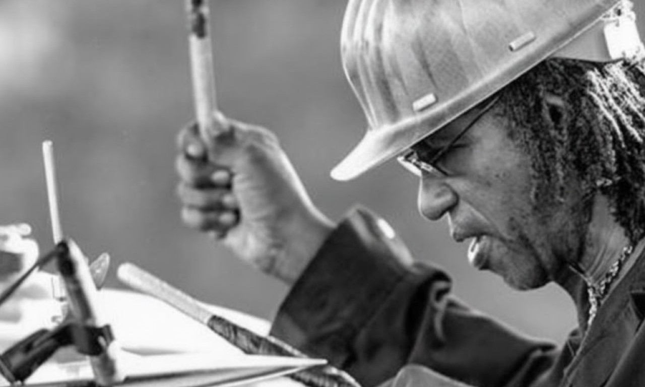 PREMINUO LEGENDARNI BUBNJAR: Radio je sa Dilanom i Stonsima, a broj pesama koje je snimio je neverovatan!