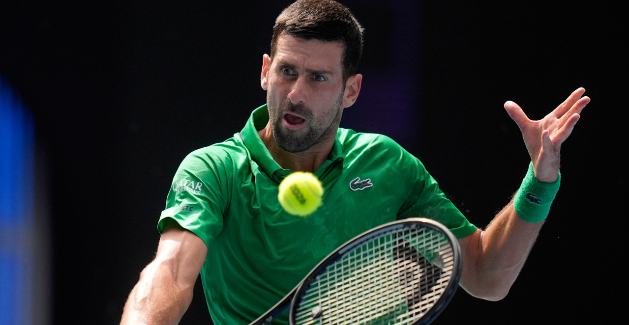 NOVAK ĐOKOVIĆ U POLUFINALU AO Muzeti predao meč! Ovo niko nije očekivao posle ovako turbulentne igre (FOTO+VIDEO)