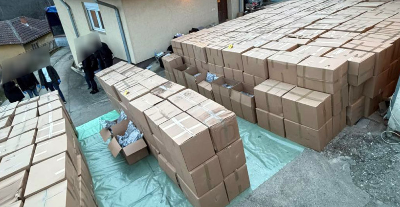 OTAC I SIN SPAKOVALI DROGU, ORUŽJE I NOVAC Ministar Dačić izneo šokantne detalje akcije kod Kruševca (FOTO+VIDEO)