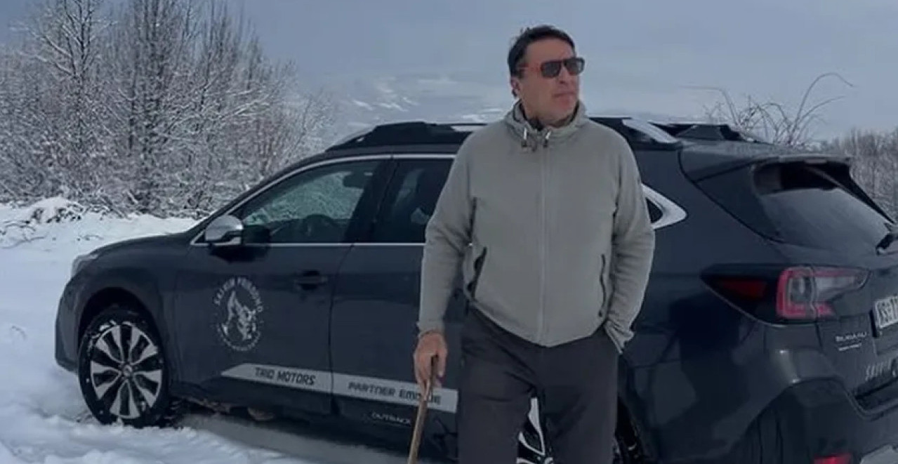 JOVAN MEMEDOVIĆ SE OSLANJA NA ŠTAP! Šta se desilo slavnom voditelju?! (FOTO)
