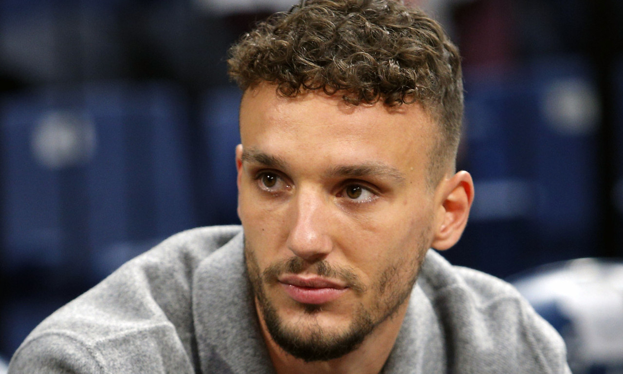 "ČUPO, HVALA NA SVEMU I SREĆNO": Strahinja Eraković nije više igrač Crvene zvezde! (FOTO)