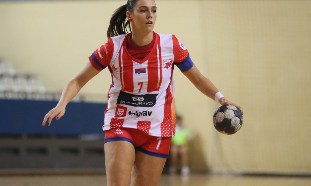 ŽRK CRVENA ZVEZDA OSVOJIO SVESRPSKI KUP Crveno bele bolje od Borca iz Banjaluke