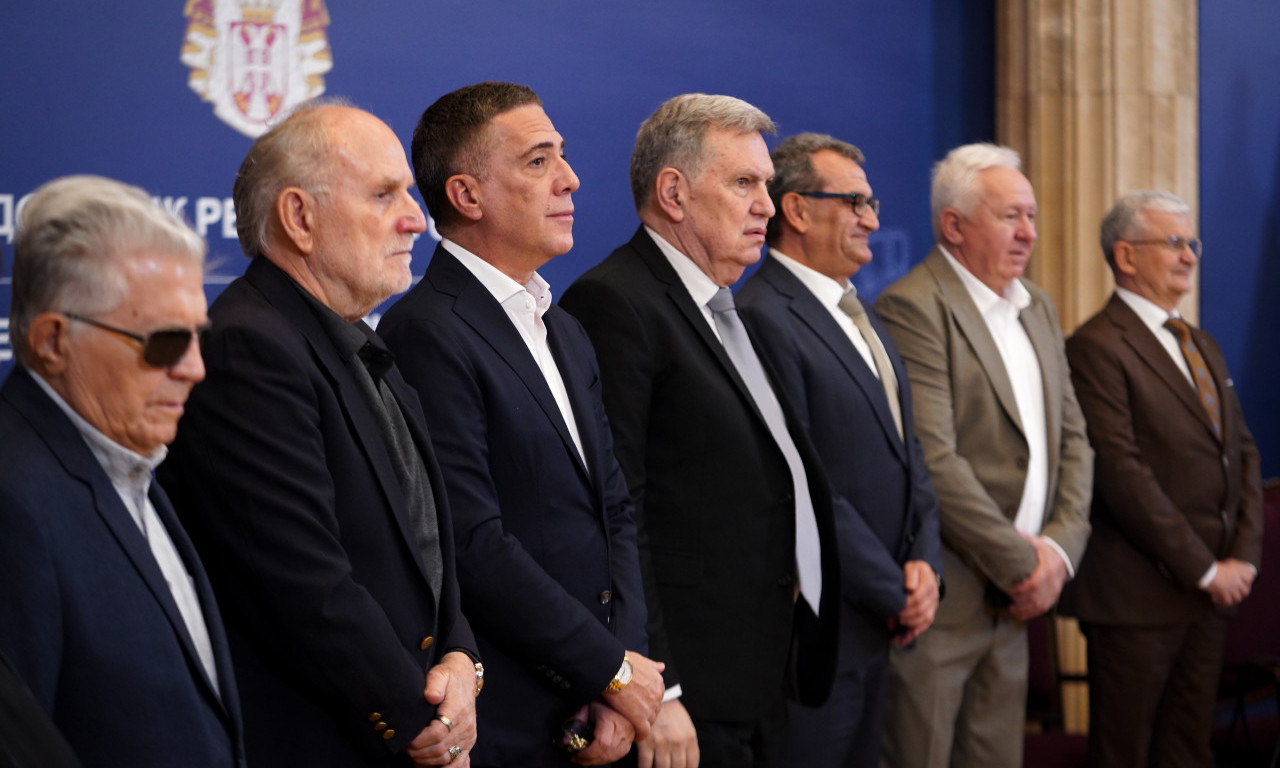 PRVE REČI ŽELJKA JOKSIMOVIĆA NAKON ŠTO JE PRIMIO VUKOVU NAGRADU: "Ovo me obavezuje..."