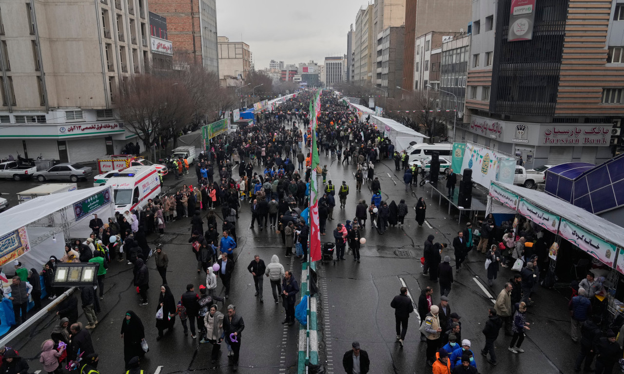 HITNO SE OGLASILA AMERIČKA AMBASADA! Šta se to dešava pred pregovore Irana i SAD?