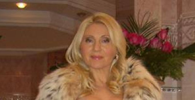 SRPSKA ŠERON STOUN ŽIVI U NEVEROVATNOM LUKSUZU: Vukica Vučurević pokazala novu vilu, a njene izjave o novcu i muškarcima šokiraju Srbiju