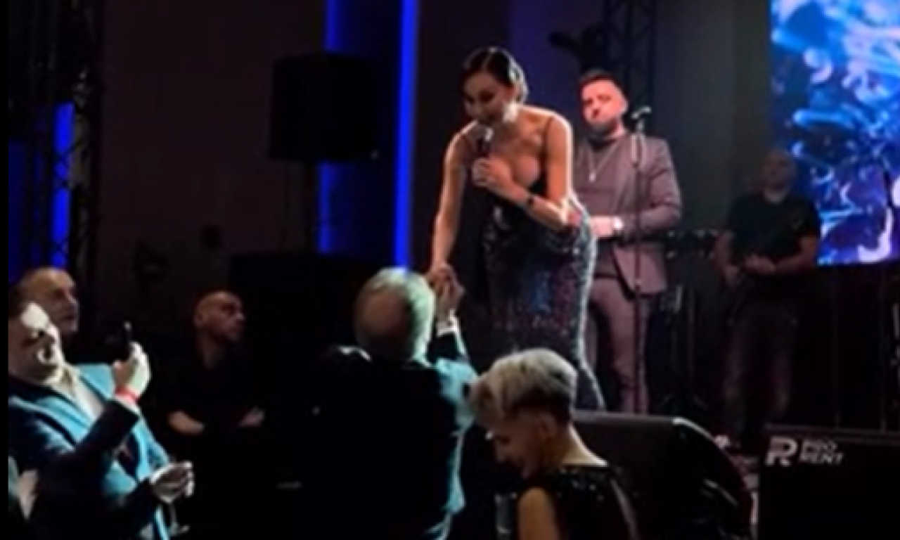 HAOS NA JAHORINI! Zdravko Mamić u transu na Cecinom koncertu: Pokidao košulju, pa napravio neviđeni šou! (VIDEO)