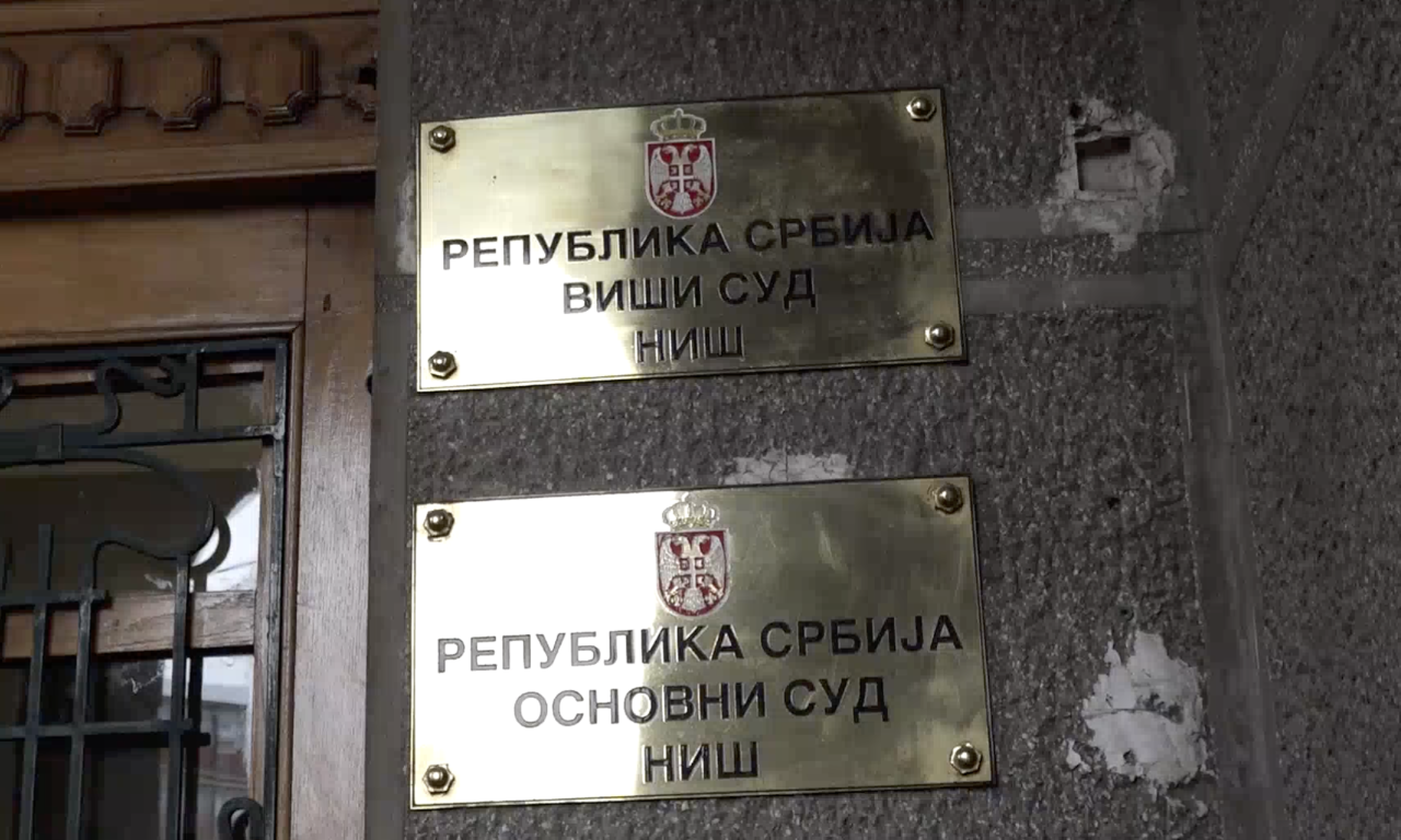NASTAVLJENO SUĐENJE RODITELJIMA DEČAKA KOJI JE UBIO VRŠNJAKA Bilo je zatvoreno za javnost, a evo kako je proteklo