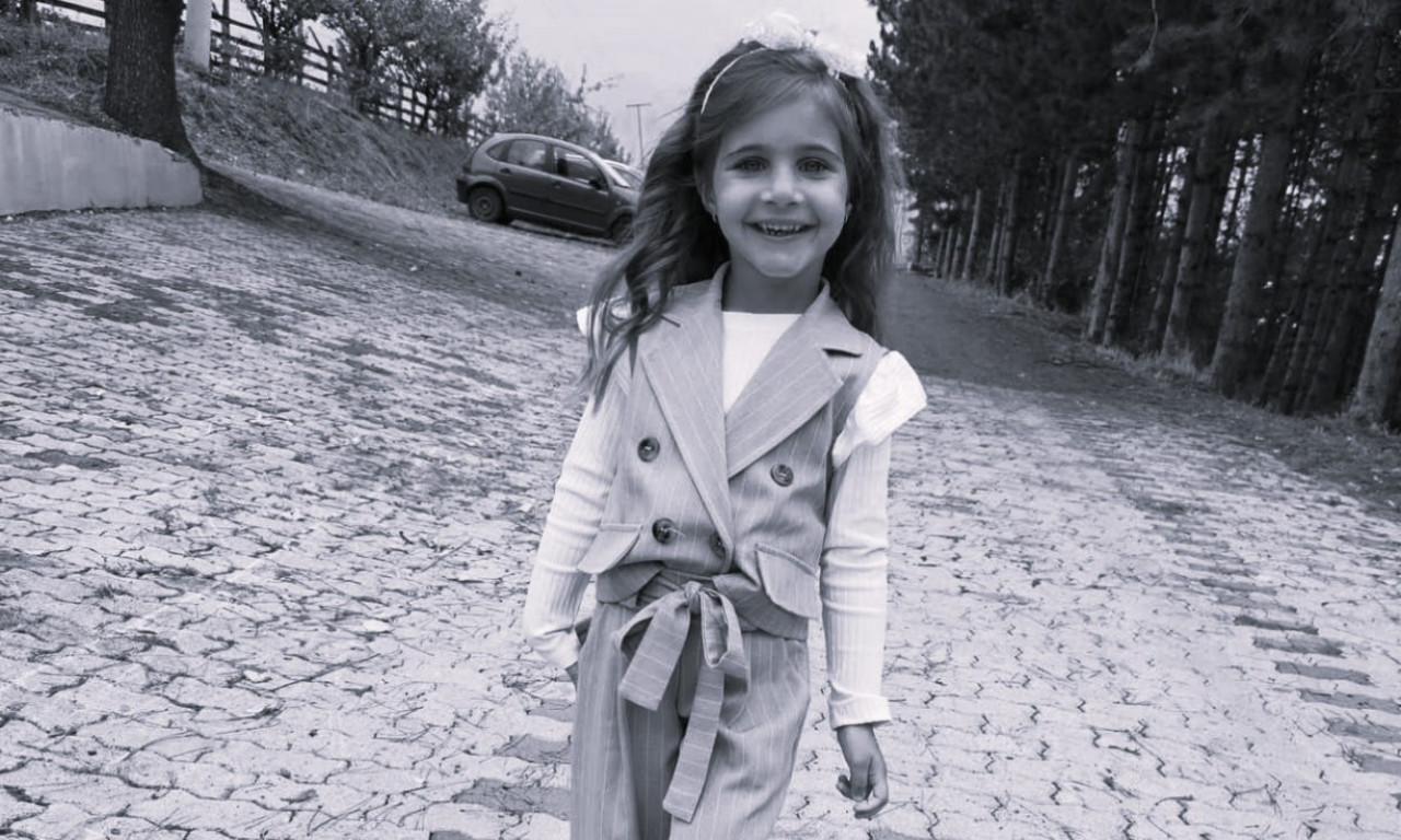 ŽELIMO DA ZNAMO KAKO SMO OSTALI BEZ NAŠEG DETETA Majka Eme (4) ispričala potresne detalje: "Dugo smo čekali transport"