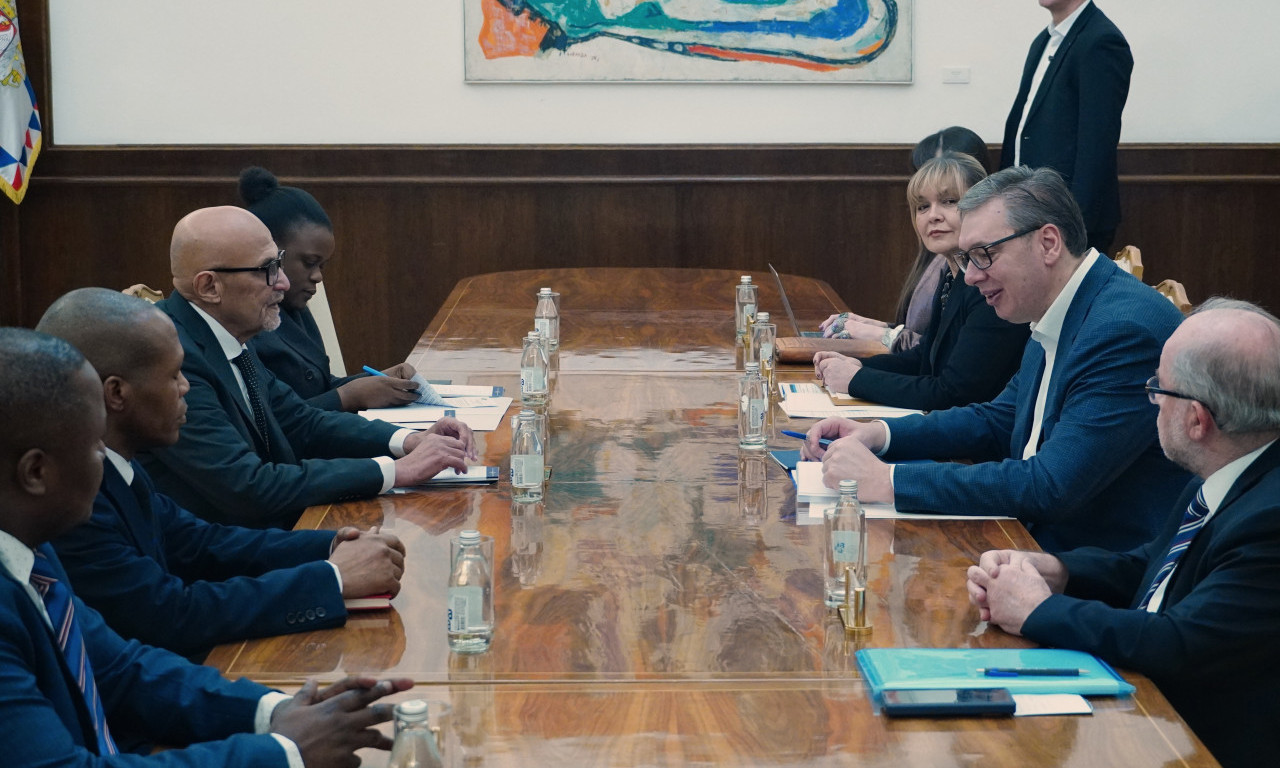 VUČIĆ SA PREDSEDNIKOM PARLAMENTA TANZANIJE: Srbija pridaje veliki značaj partnerstvima sa afričkim državama (FOTO)