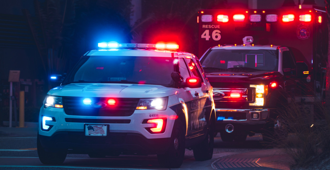 PUCNJAVA KOD SINAGOGE U MIČIGENU Policija na terenu, hitno se oglasio direktor FBI (VIDEO)