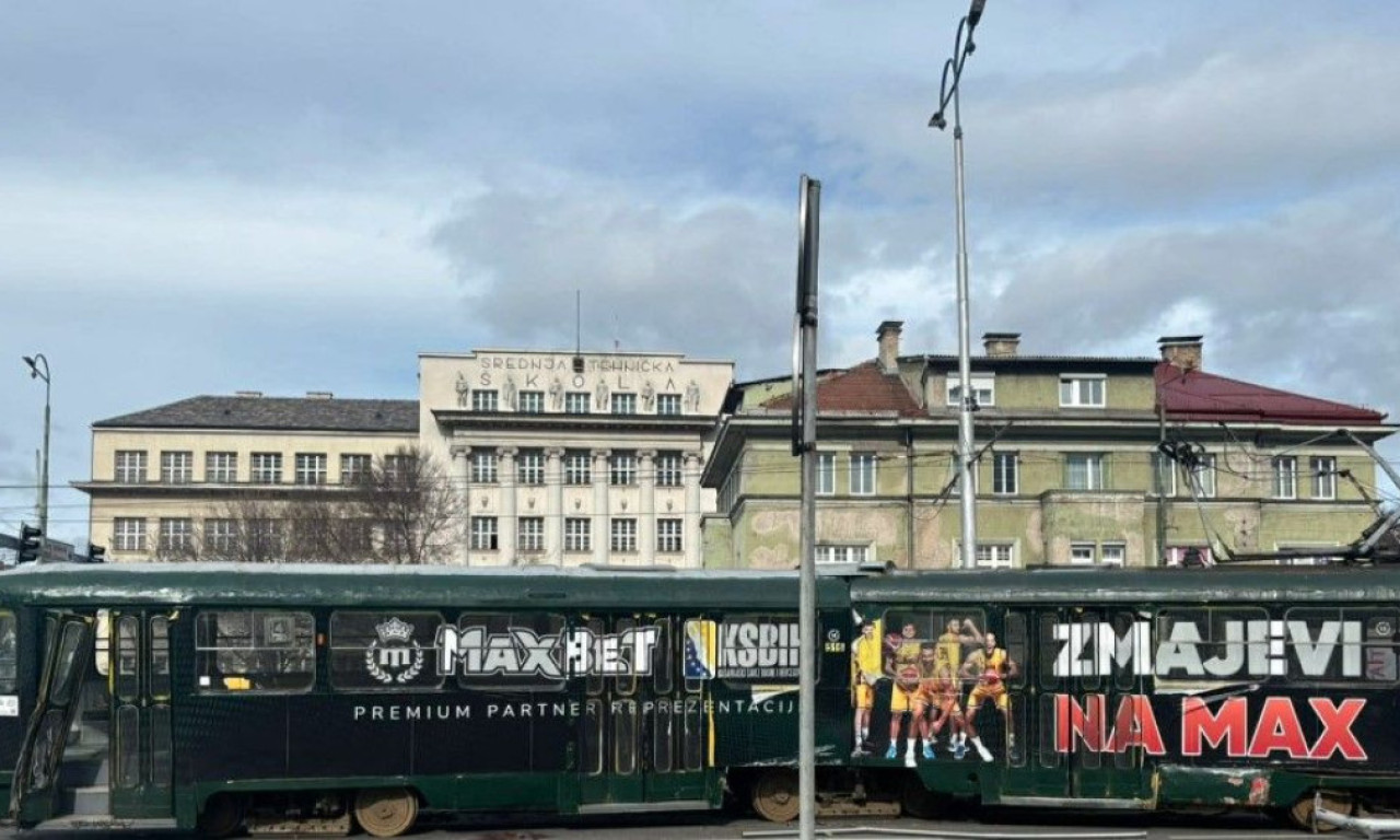 PALA KANTONALNA VLADA U SARAJEVU Posledica velikih protesta posle iskakanja tramvaja iz šina