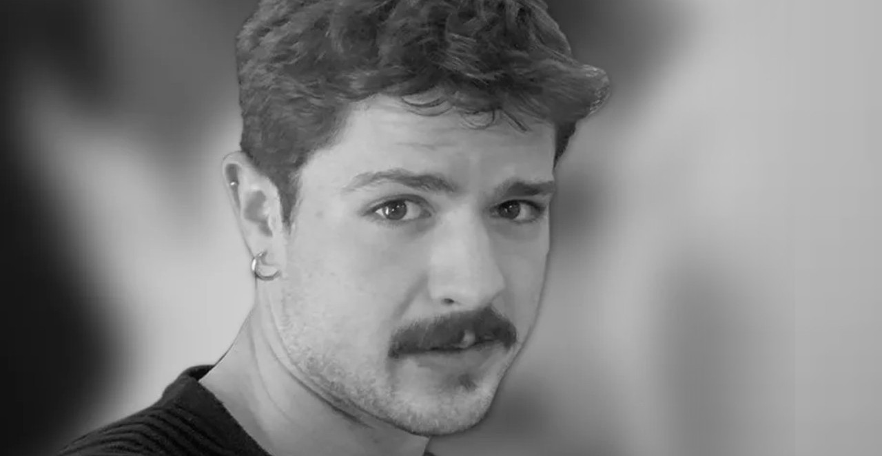 JEZIVA SLUTNJA ERDOANOVOG BRATA BLIZANCA U studenskom domu zapaljena sveća i muk koji razdire dušu posle nesreće (VIDEO)