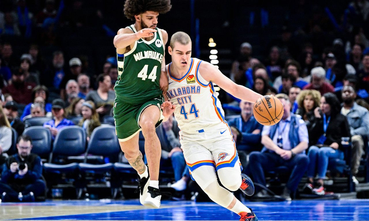 TOPE, MAJSTORE! Još jedna sjajna partija srpskog košarkaškog megatalenta! (VIDEO)