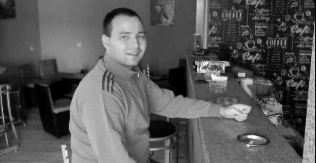 LAZAR KUZMANOVIĆ (32) PRONAĐEN UTOPLJEN U JEZERU Tragičan kraj potrage za muškarcem iz Aranđelovca (FOTO)