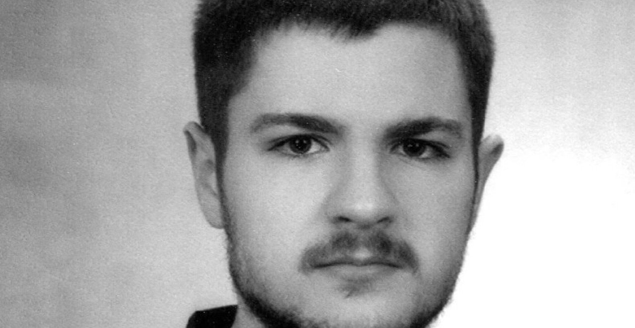 NEUTEŠAN OTAC PREDOSETIO TRAGEDIJU? Reči pevača Armana Morankića o sinu blizancu lede krv: „Da mi je da vratim vreme...“