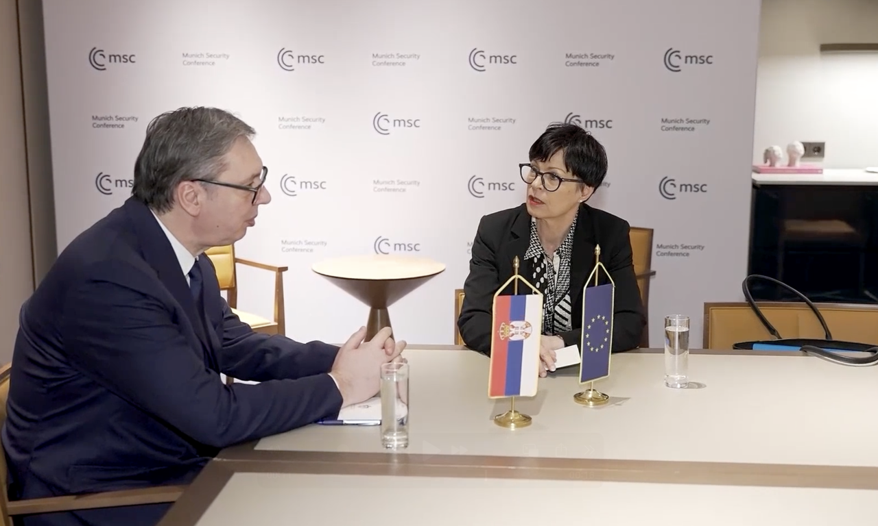 ALEKSANDAR VUČIĆ SA SVETSKIM POLITIČARIMA U MINHENU Važan dan za Srbiju, evo sa kim je predsednik razgovarao (FOTO)