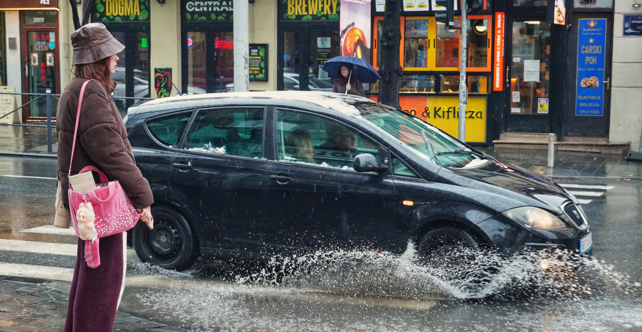 DANAS PLJUŠTI KIŠA, PADAĆE I SNEG! A evo kad tačno kreće pravo proleće - stigla najnovija vremenska prognoza