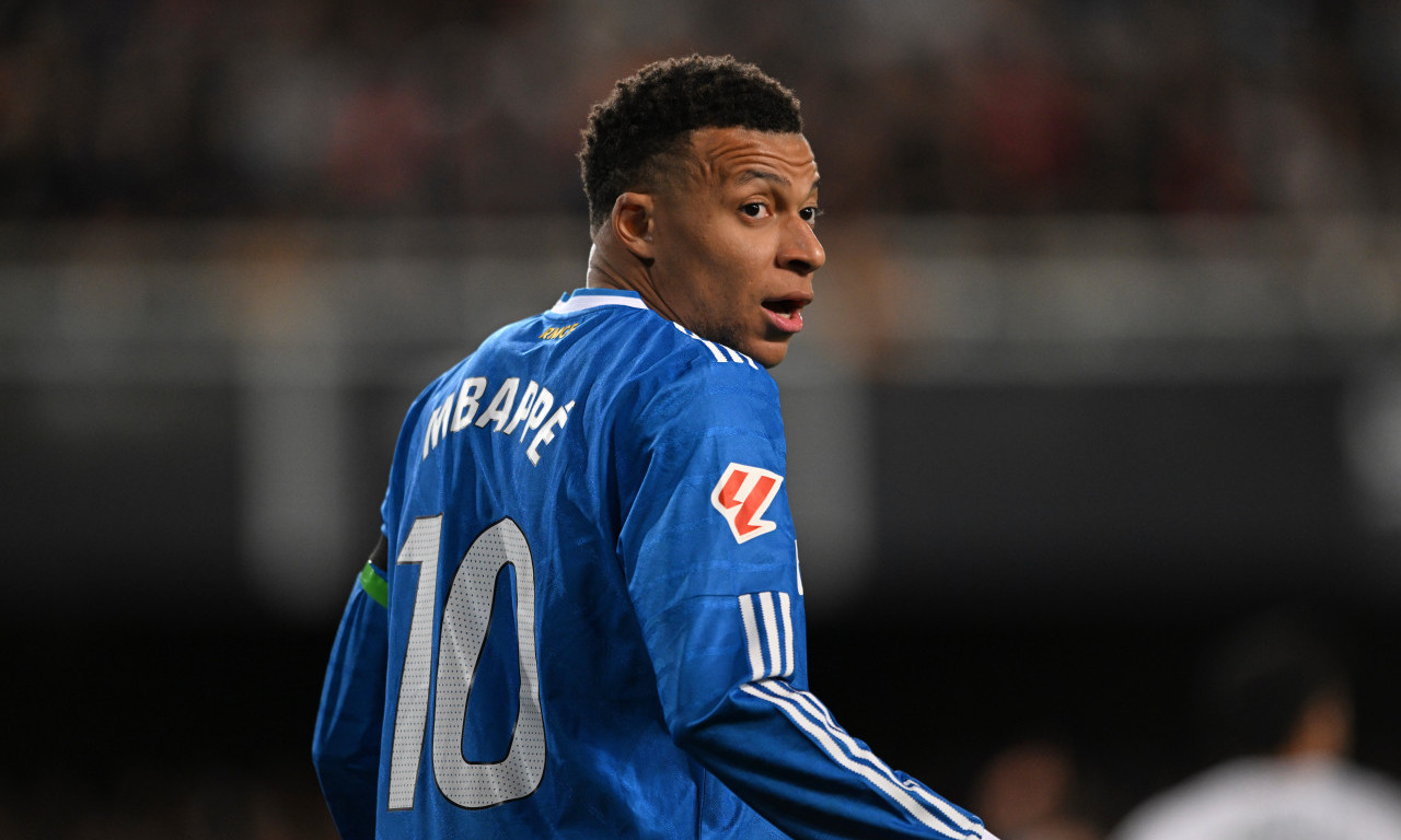 MBAPE NIKAD BRUTALNIJI! Otkrio detalje skandala na terenu: "Pet puta ga je nazvao majmunom!"