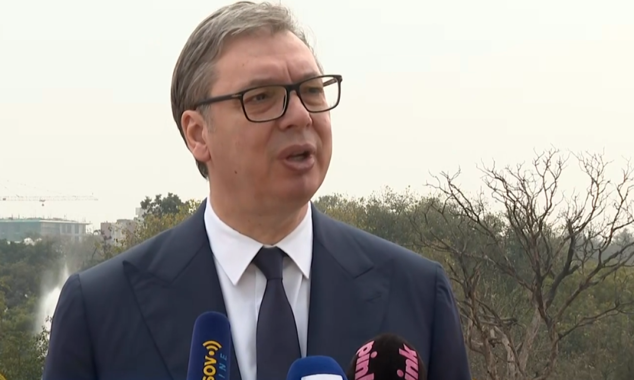 VUČIĆ IZ INDIJE PODELIO VELIKU VEST SA GRAĐANIMA SRBIJE Otkrio kako napredujemo brže od Nemačke (VIDEO)