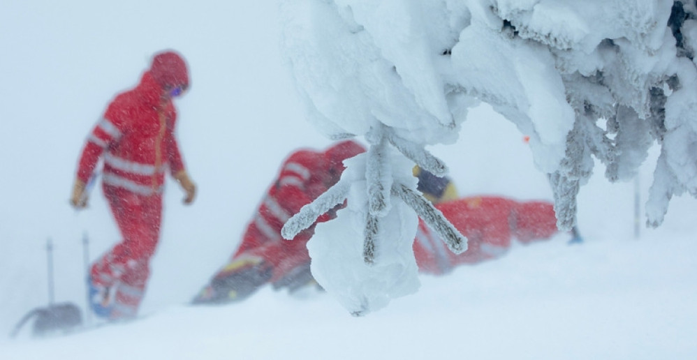 NEZAPAMĆENA TRAGEDIJA U KALIFORNIJI Osmoro skijaša nastradalo u velikoj lavini, za jednim se još traga