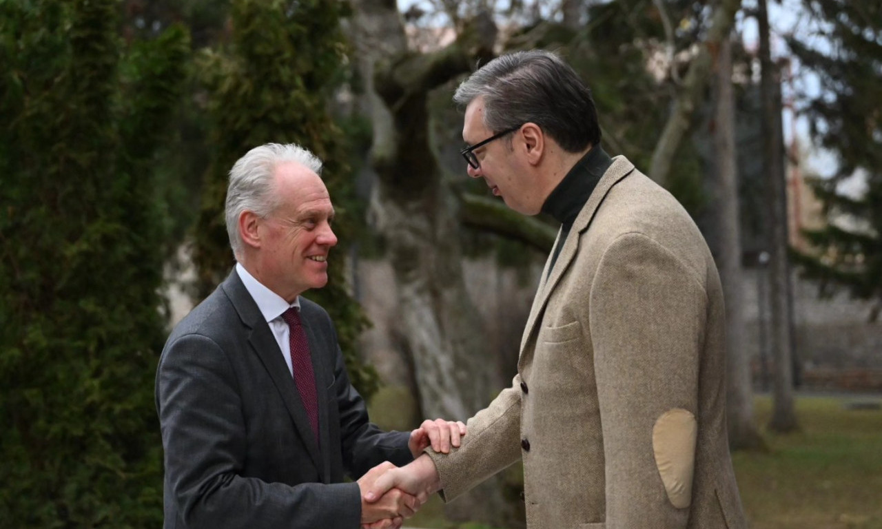 "JASAN CILJ ČLANSTVO SRBIJE U EU" Vučić sa Gertom Janom Kopmanom, evo o čemu su razgovarali (FOTO)
