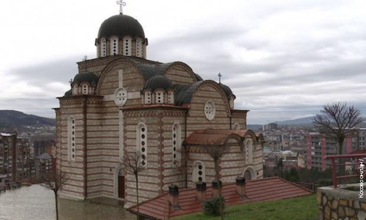 RAZBIJENA VRATA NA SVETINJI, UKRADENI PRILOZI Crkva Svetog Dimitrija ponovo na meti, ništa im nije sveto!