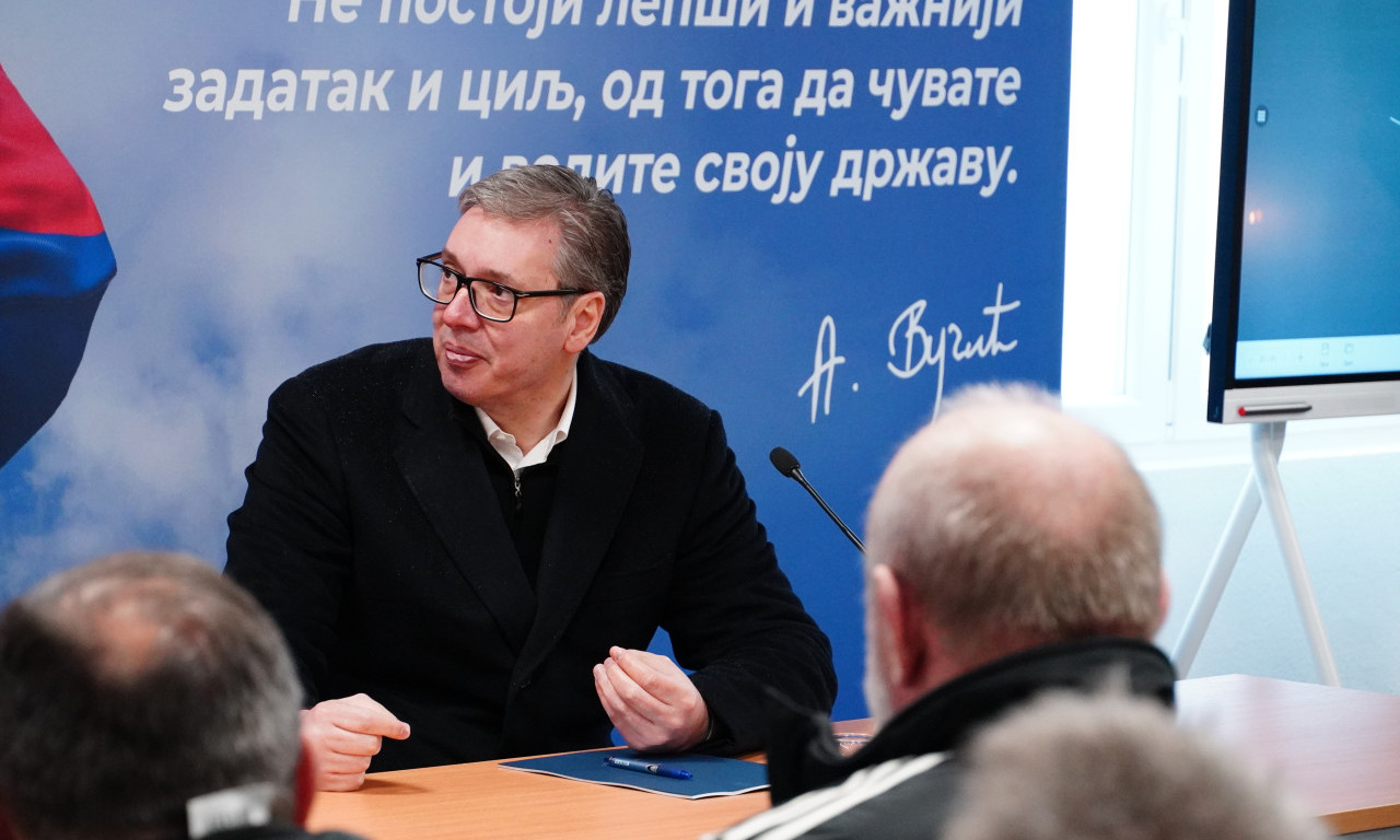 VUČIĆ ODGOVARA NA PITANJA GRAĐANA U KLADOVU: "Do Beograda za 2 sata, krećemo da radimo zdravstveni centar" (VIDEO)