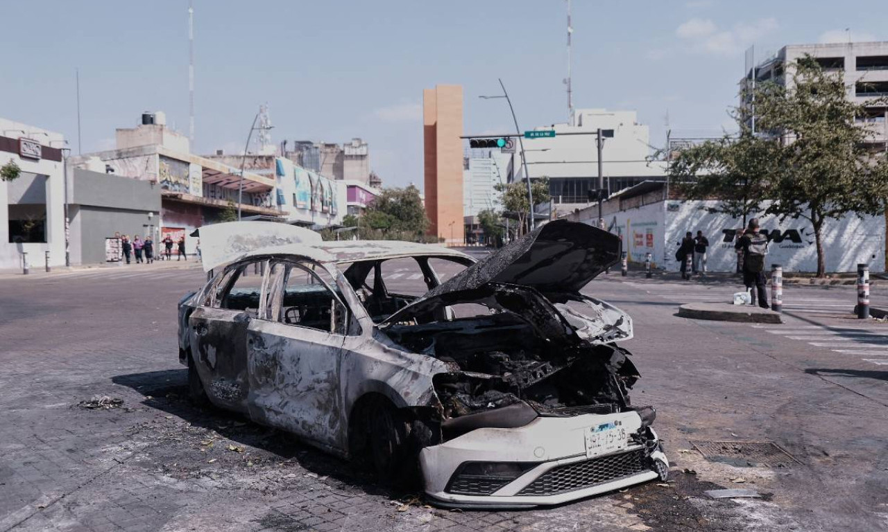 MEKSIKO U PLAMENU: Kartel objavio rat državi nakon ubistva El Menča – Bolnice evakuisane, aerodromi u haosu, američka vojska na oprezu!