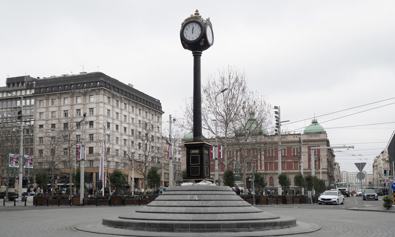 DA LI RADI SAT NA TRGU REPUBLIKE? Posle detaljnih analiza, otkriven razlog kvara (FOTO)