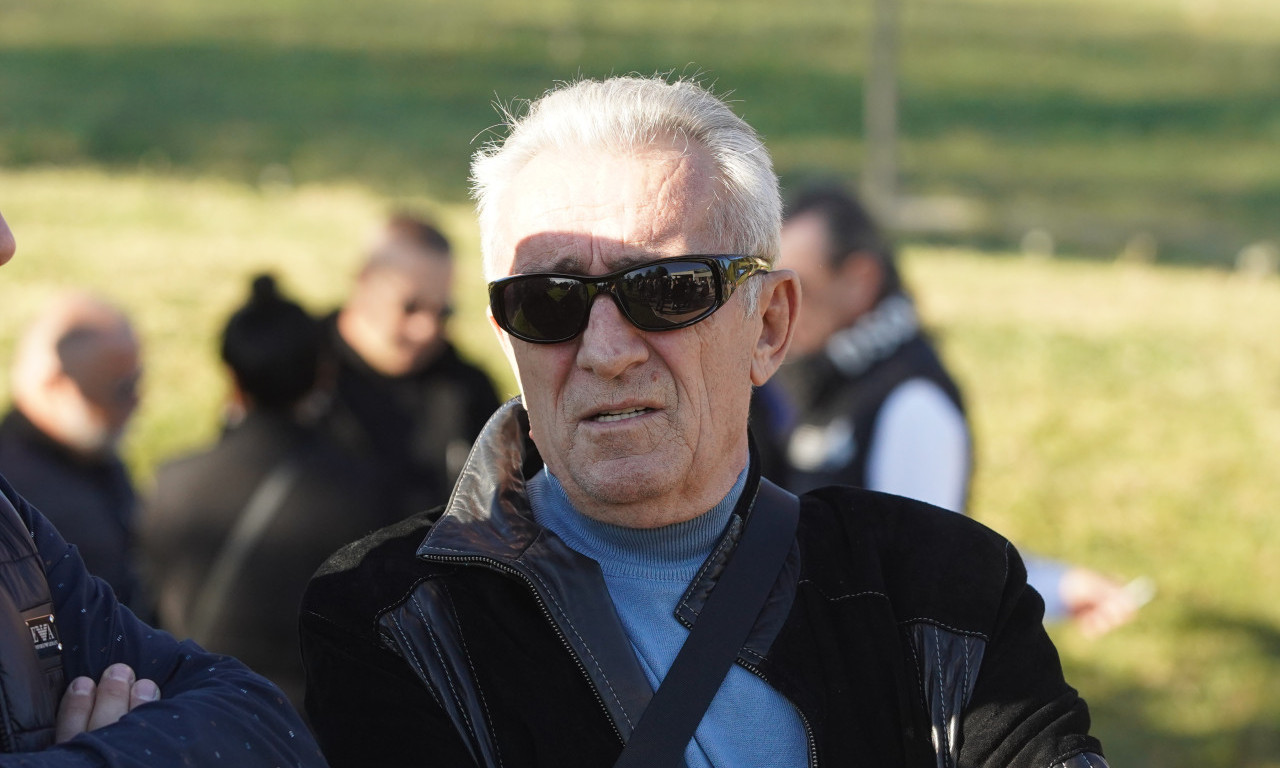 TRAGEDIJA U PORODICI ŠEKIJA TURKOVIĆA: Smrt u domu poznatog pevača pred sam praznik!