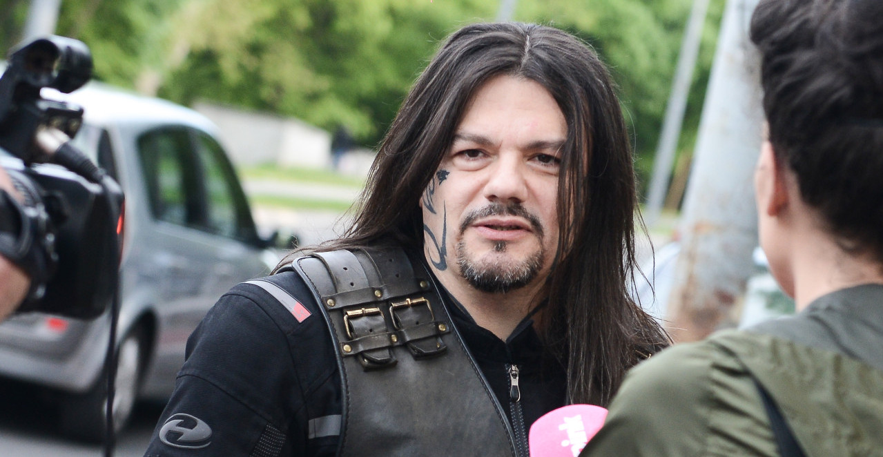 "ŠIŠAO NAS JE I TUKAO, A MAJKU JE TERAO DA SE DROGIRA" Stravične optužbe ćerke Ace Amadeusa: Priznala da je na eksplicitnom snimku njena mama