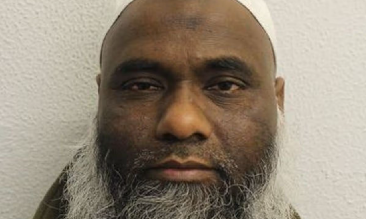 IMAM PRETIO DEVOJČICAMA CRNOM MAGIJOM DOK IH JE SILOVAO! Stravičan slučaj zlostavljanja trese svet, žrtve imaju samo 12 godina