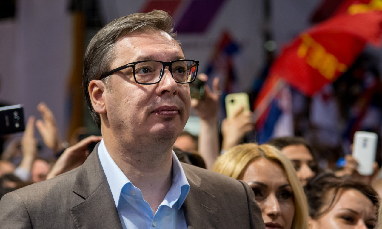 "IDEMO U SUSRET JEDNIM OD NAJVAŽNIJIH IZBORA U ISTORIJI SRBIJE" Vučić otkrio na koga se jedino oslanja! (VIDEO)
