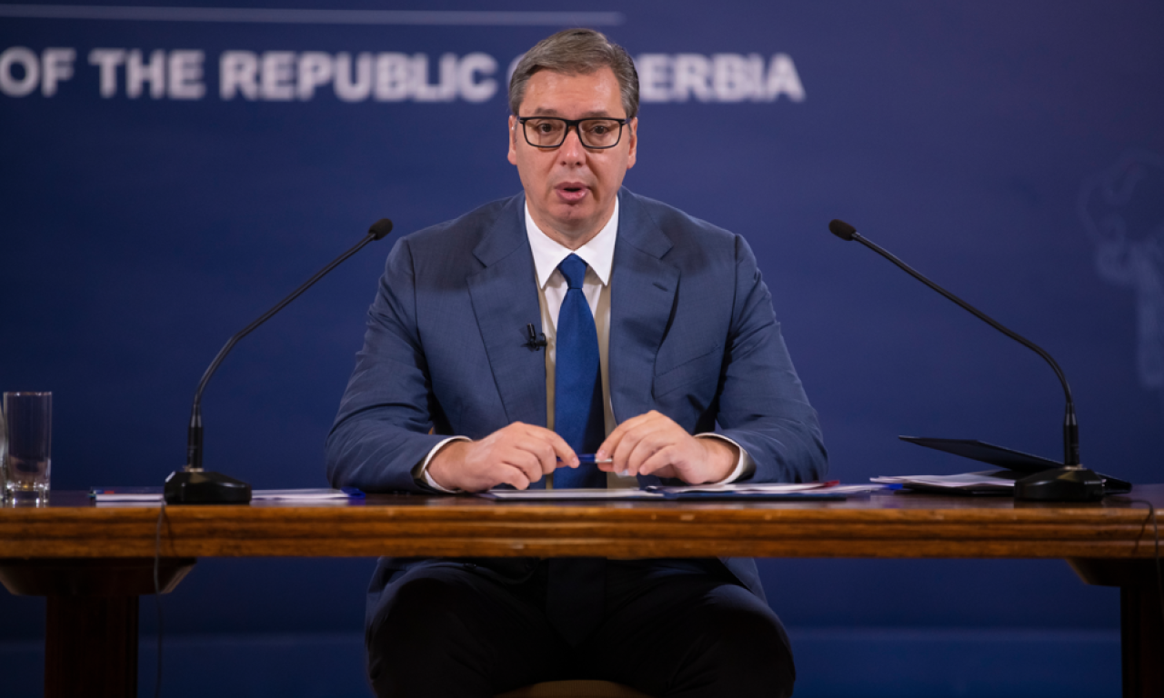 PREDSEDNIK VUČIĆ O SRPSKOM NAORUŽANJU: "Dovodimo sisteme strahovite moći"