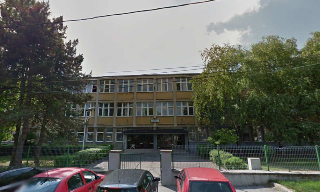 OTKRIVENA ISTINA O PRETNJAMA U ZEMUNSKOJ ŠKOLI Oglasili se iz OŠ "Rade Končar": "Oslikava trenutnu životnu fazu"