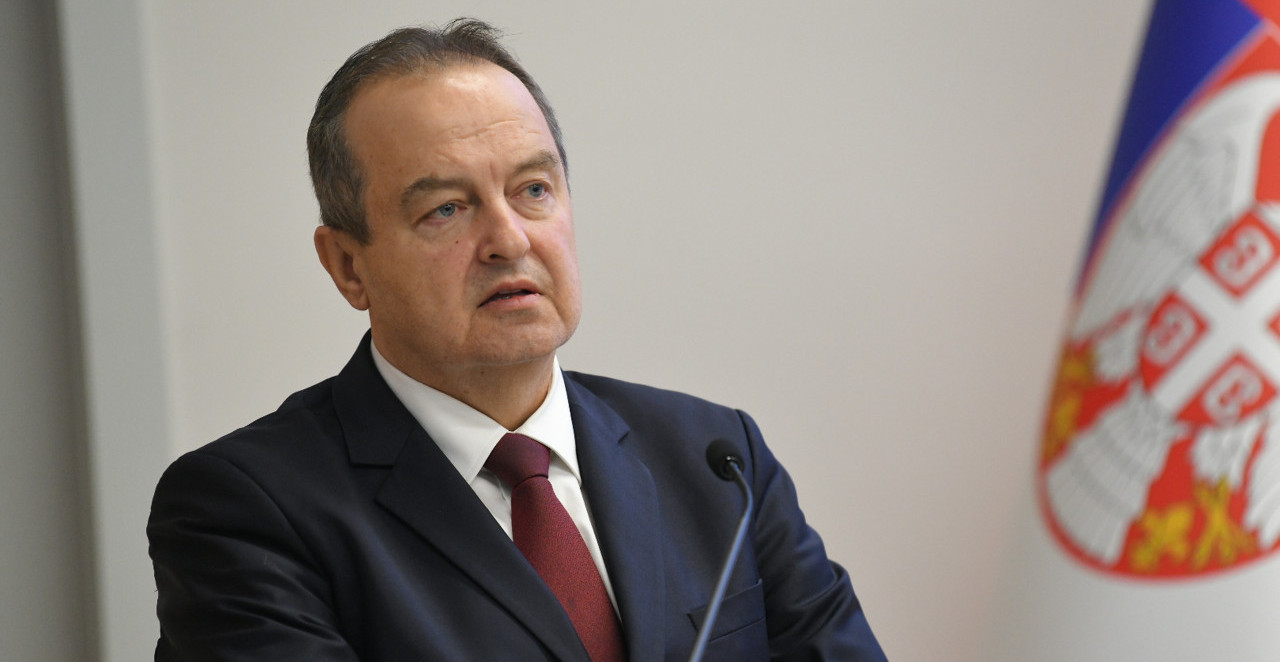 MINISTAR DAČIĆ OPTIMISTIČAN: Situacija sa požarima stabilna, nisu ugroženi ljudski životi ni kuće