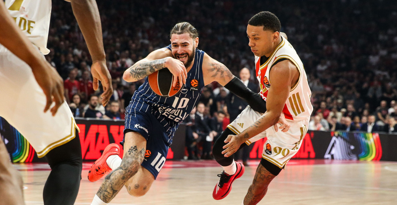 ZVEZDA SRUŠILA EFES! Veoma važna pobeda crveno-belih, Batler ubacio čak sedam trojki!