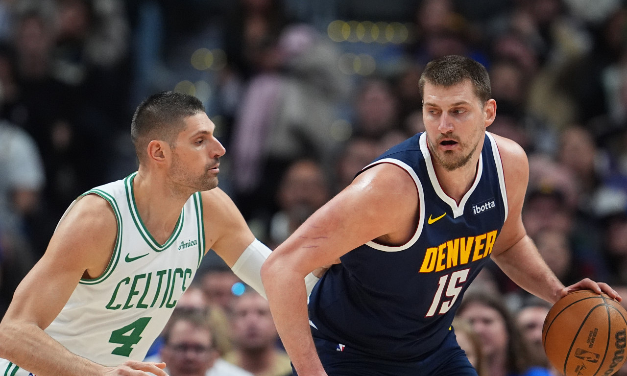 MA, LJUDI, DA LI JE OVO MOGUĆE?! Pogledajte kakvu trojku je pogodio Jokić, svet u transu zbog Srbina (VIDEO)