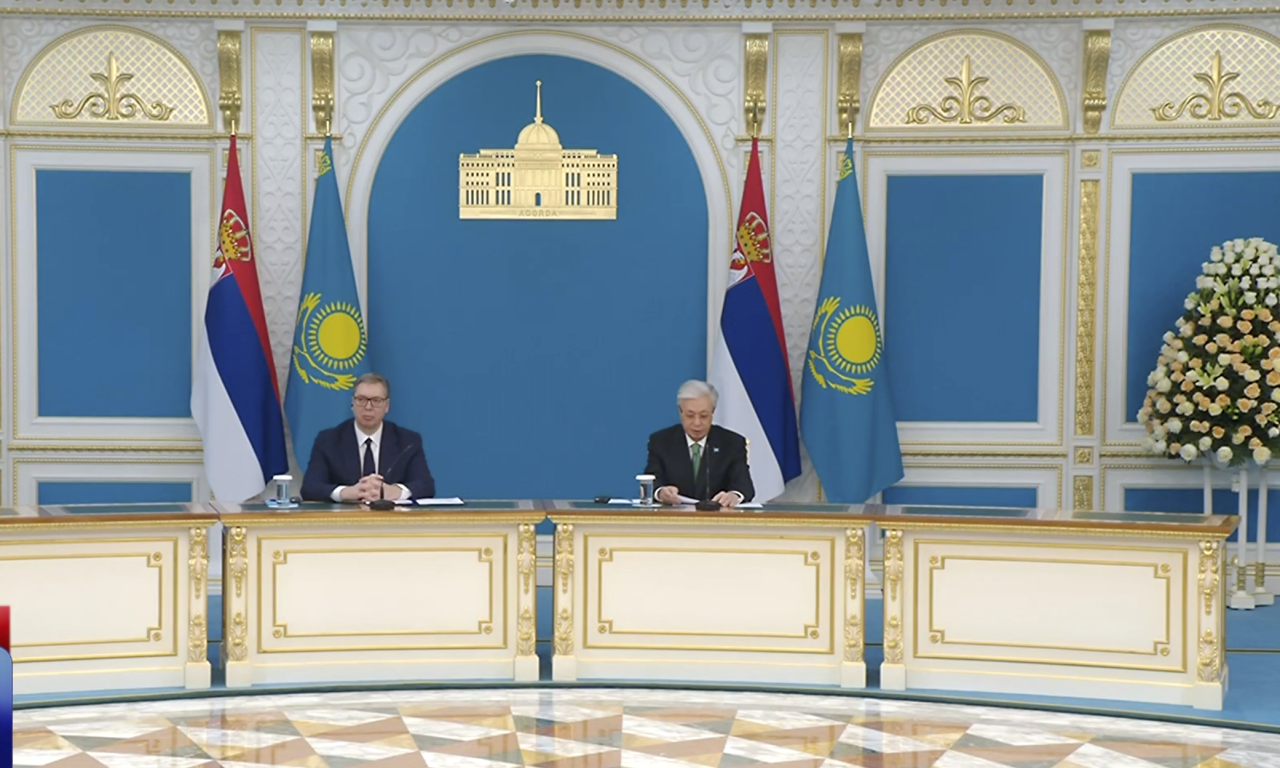 TOKAJEV URUČIO VUČIĆU ORDEN ZLATNOG ORLA: Predsednik dobio najviše odlikovanje Kazahstana (VIDEO)