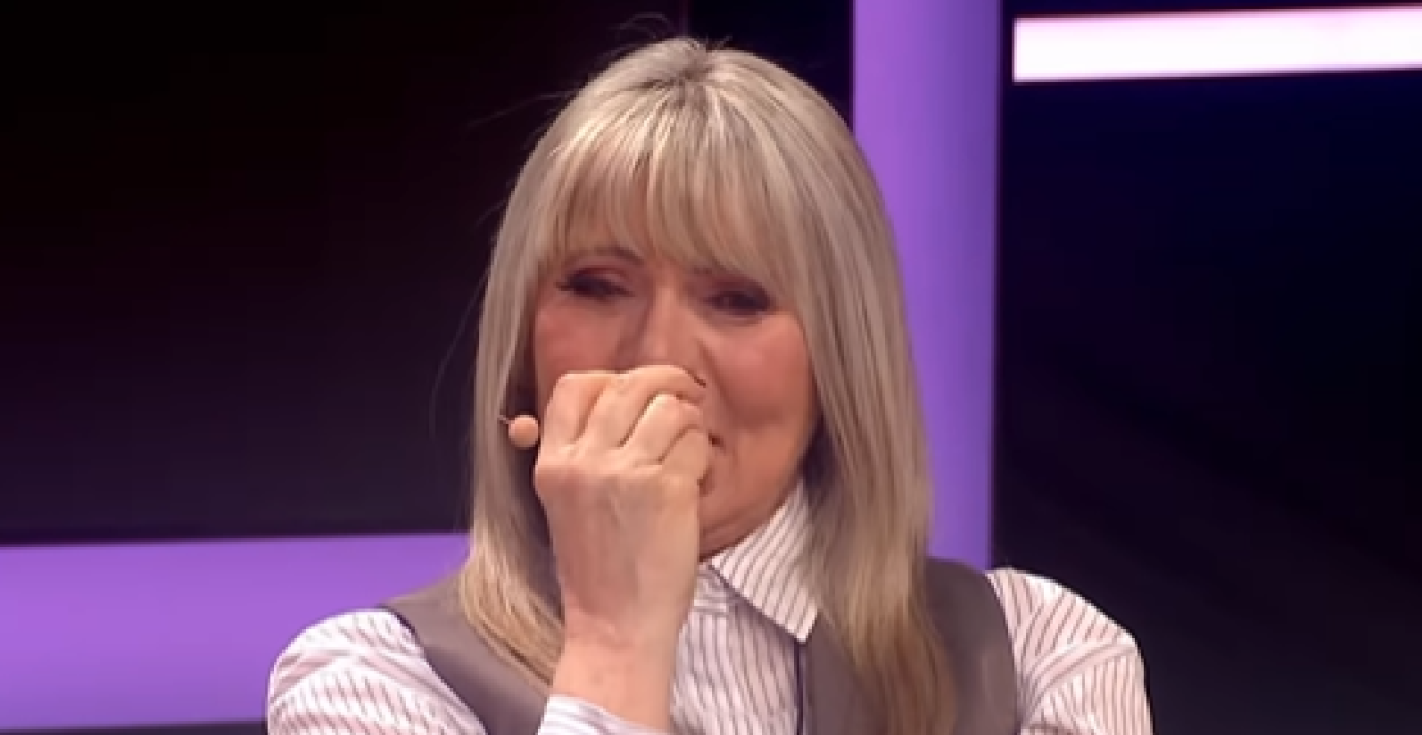 SUZANA JOVANOVIĆ GRCA U SUZAMA: "Dođem u našu sobu, a ona prazna..." Godinu dana od smrti Saše Popovića, bol ne prolazi!