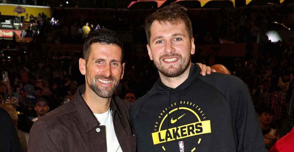 DA LI IMAMO NAJSKUPLJU SLIKU GODINE? Đoković zapalio dvoranu Lejkersa, pogledajte kadrove koji obilaze svet (VIDEO)