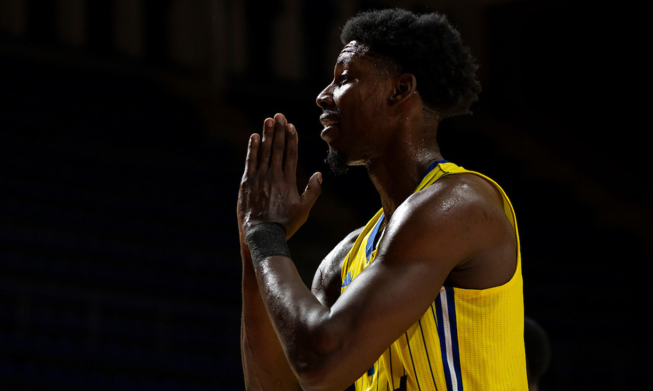 NOVE ŠOK VESTI TRESU SVET! NESTAO BRAT EVROLIGAŠKE ZVEZDE! Drama u porodici jednog od najboljih košarkaša (FOTO)