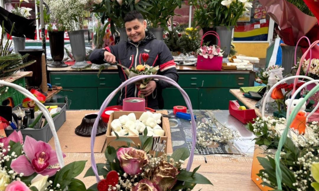 EVO ŠTA SE NAJVIŠE KUPUJE ZA 8. MART Cvećarka otkriva kome se poklanjaju ruže, a kome buketi!