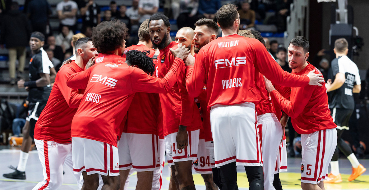 OLIMPIJAKOS DOMINIRAO U ATINI: Crveno-beli srušili Monako i poveli u četvrtfinalnoj seriji